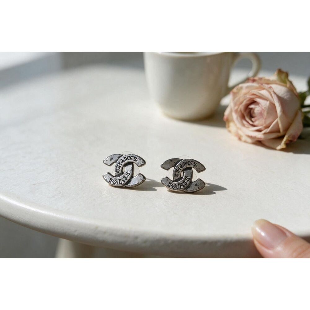 Authentic Vintage Chanel CC Paris Logo Stud Earrings – Gunmetal / Aged Silver